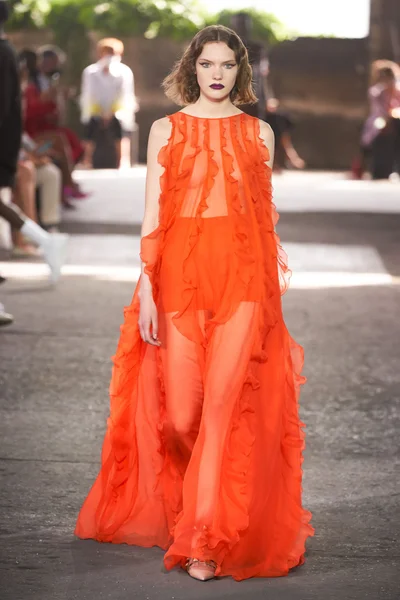 Look 65